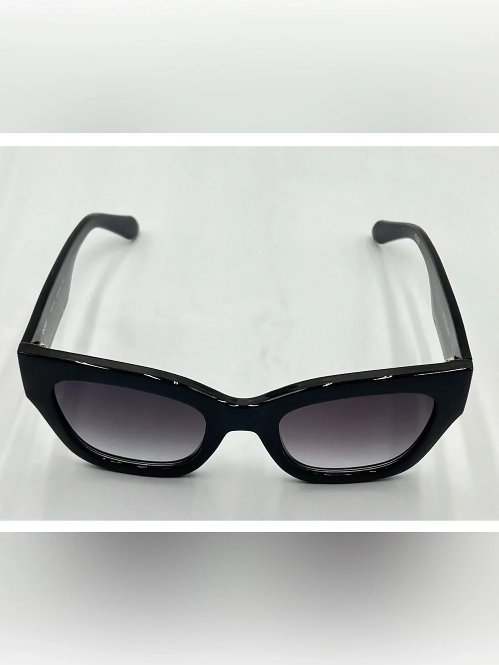 Quay Australia “By The Way” Smoke Lens Black Sunglasses with Gradient Lenses